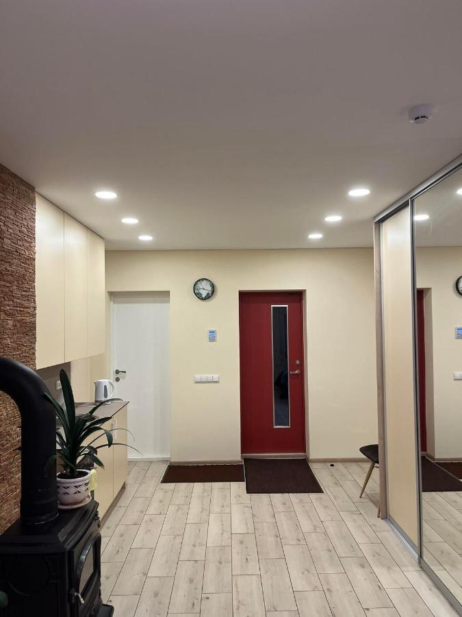 Liux Apartamentai Kaunas Esterno foto